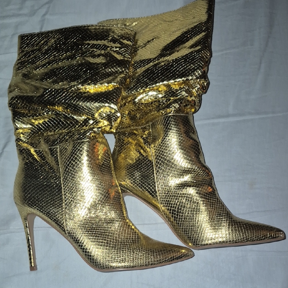 Mata Shoes Gold Heeled Boots